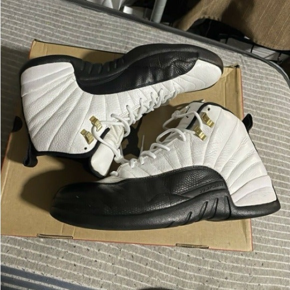 Air Jordan 12 Taxi 2013 Retro 130690-125 Size 12